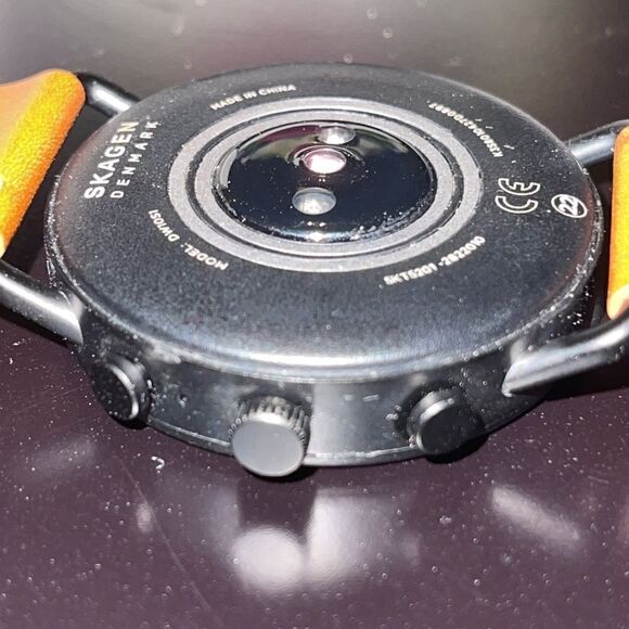 NWOT SKAGEN Unisex Falster 3 Brown Leather Strap Touchscreen Smart Watch 43mm - Picture 10 of 10